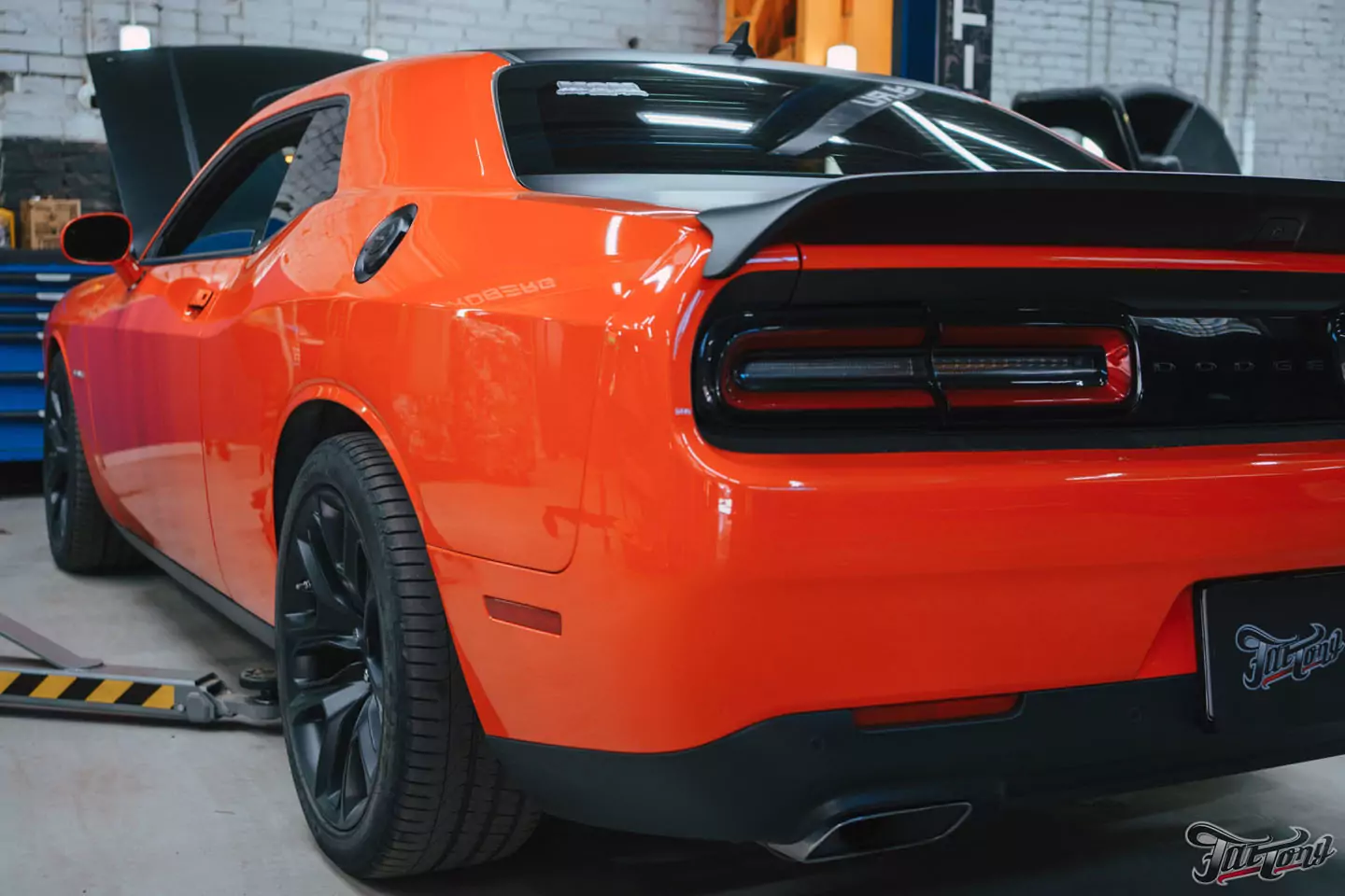 Плановое техническое обслуживание Dodge Challenger Shaker